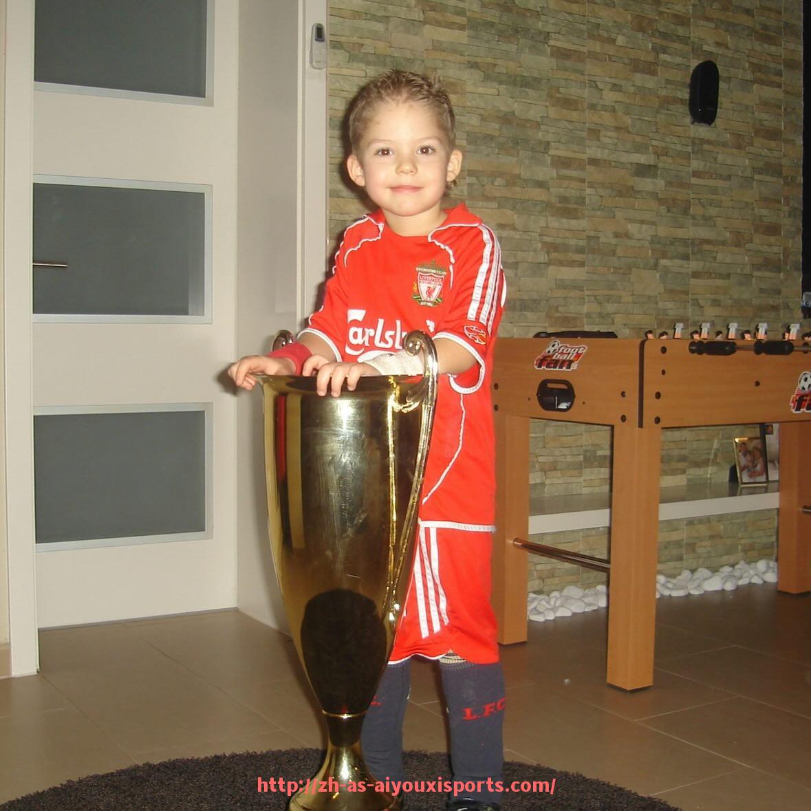 爱游戏体育官网-意甲角球次数最多的球队统计与比赛表现